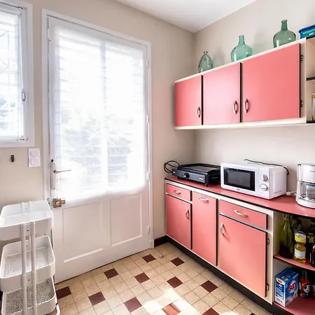 Hébergement de vacances Maison De Confortable, à Pied - La Tranche-sur-mer, 6 Pers., Wifi, Parking, 500m² Terrain - Fr-1-22-364 *